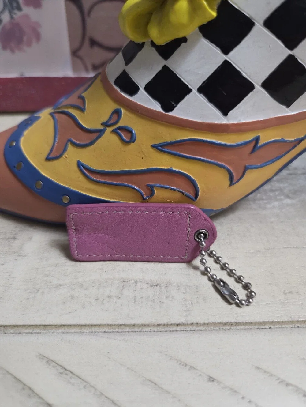 COACH Tan & Pink Leather HangTag, EUC